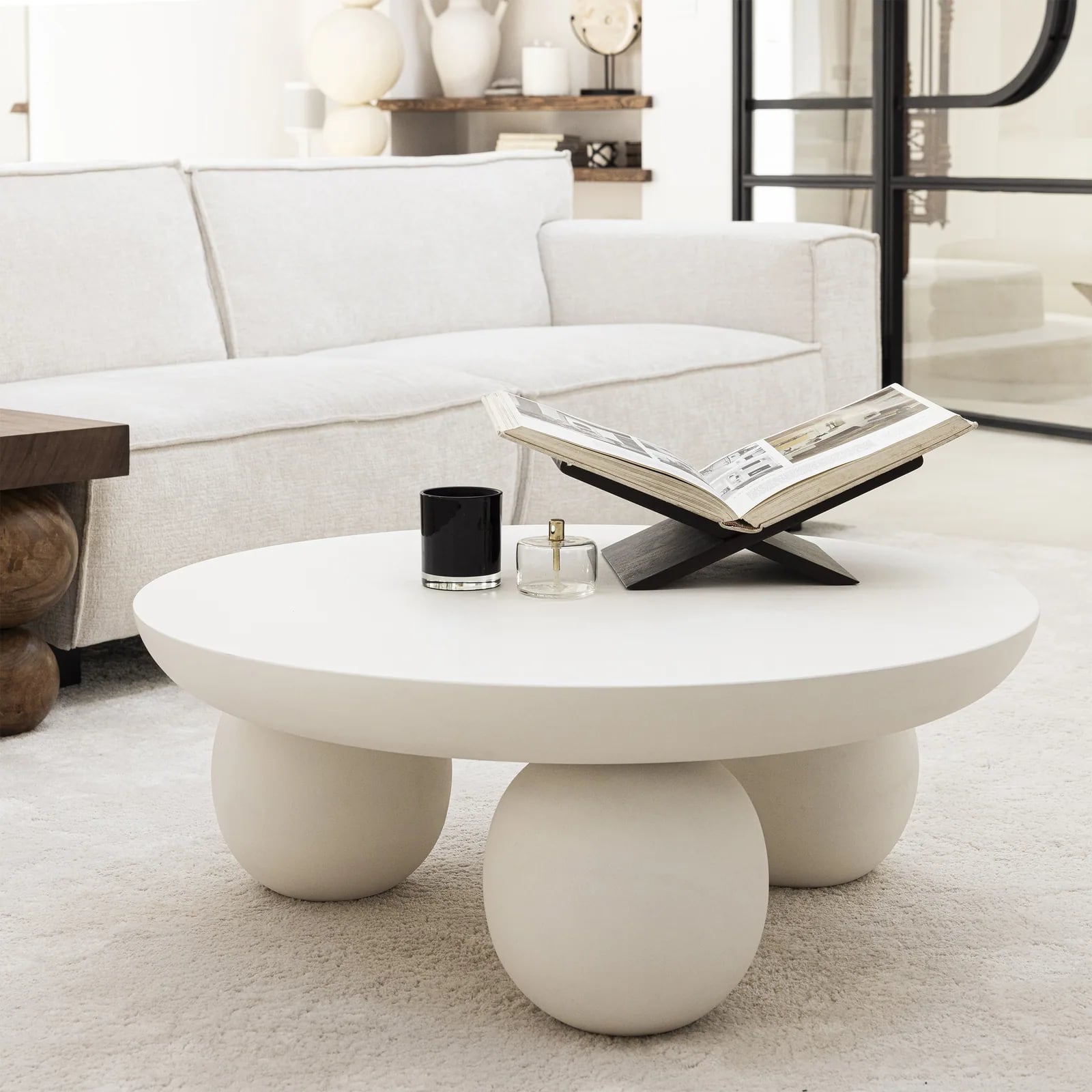 Table basse ronde Bungin en manguier massif