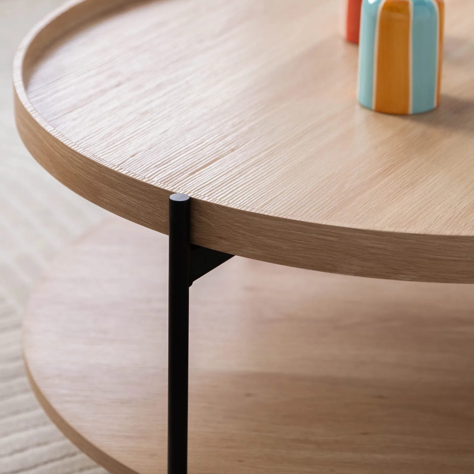 Table basse ronde Korro en bois et métal